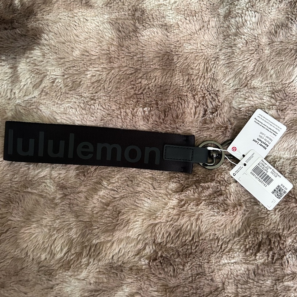 Lululemon Never Lost Keychain